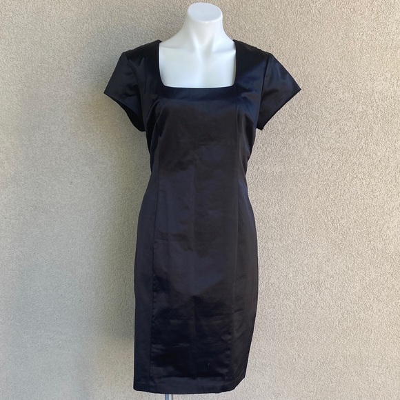 Shape FX Sheath Dress w Power Mesh Control Bottom - Picture 2 of 5